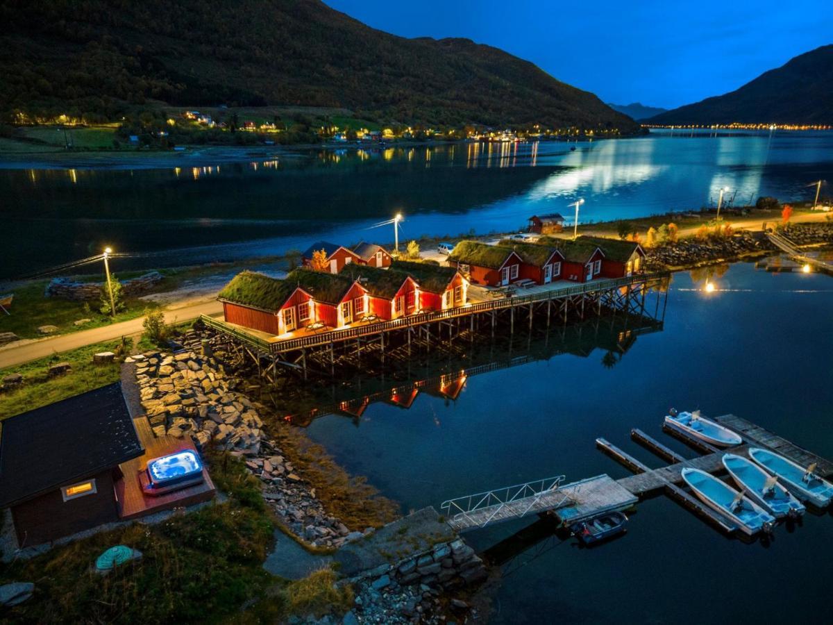 Вилла Manndalen Sjobuer Samuelsberg Экстерьер фото